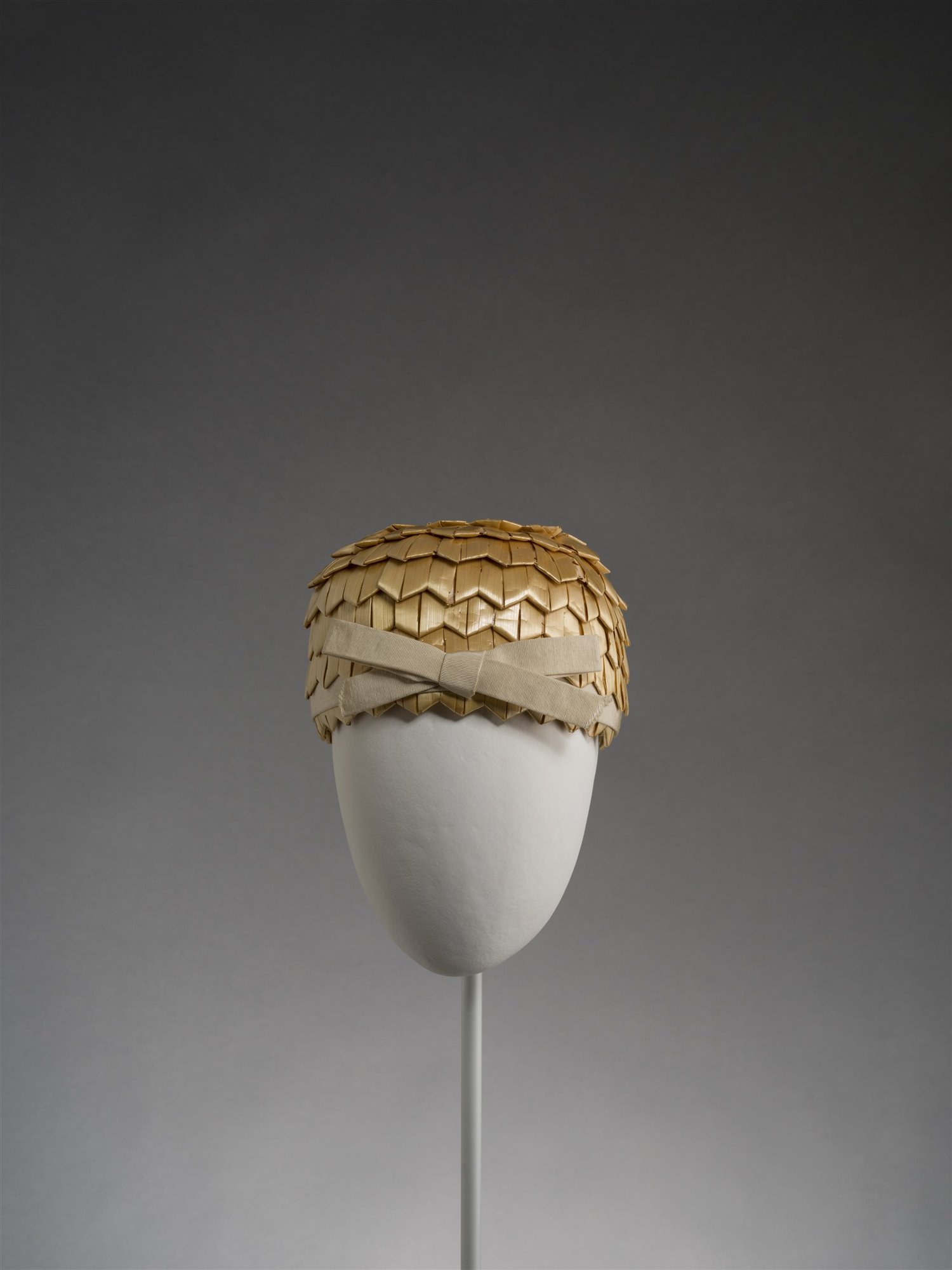 BALENCIAGA Casquete 1959