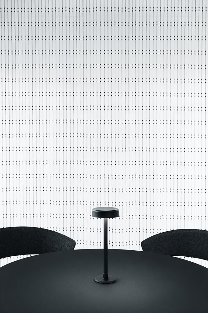 museo bolsa de comercio colección pinault parís Table Lamp bouroullec ph Tommaso Sartori