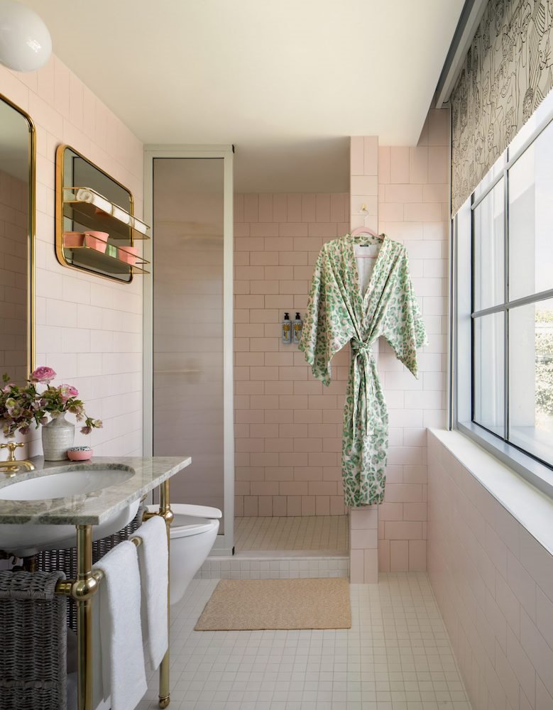 Hotel Googtime Pharrell Williams y Dave Grutman en Miami Beach baño