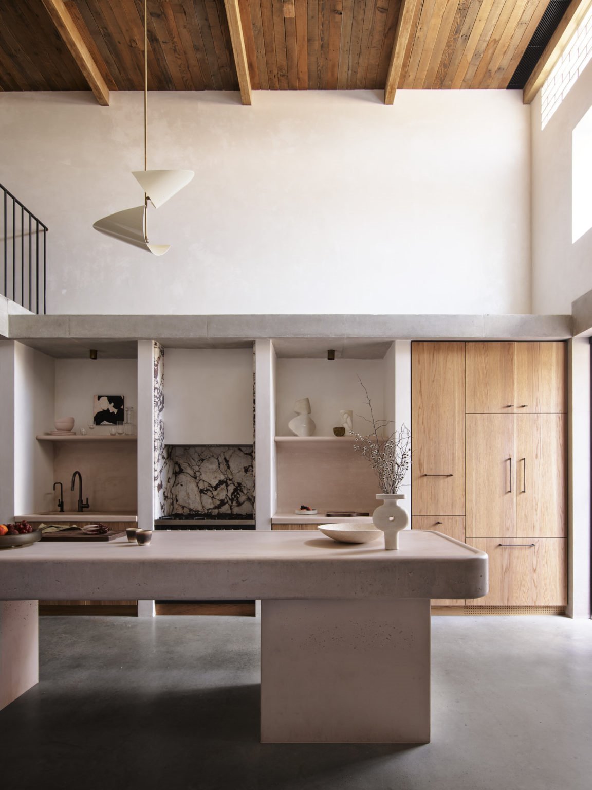alexander house cocina rosa