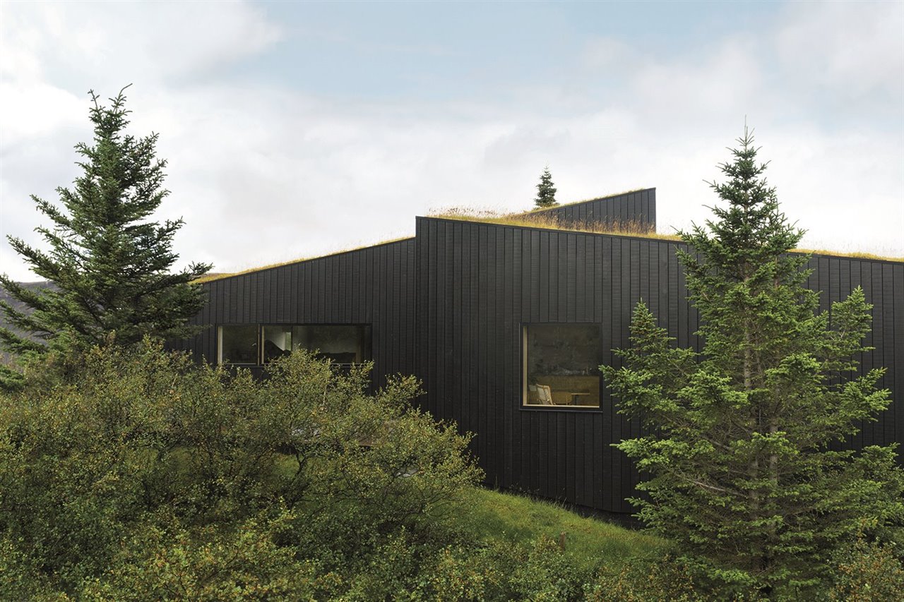 Casa en Thingvallavtn, Islandia, de KRADS Architecture.