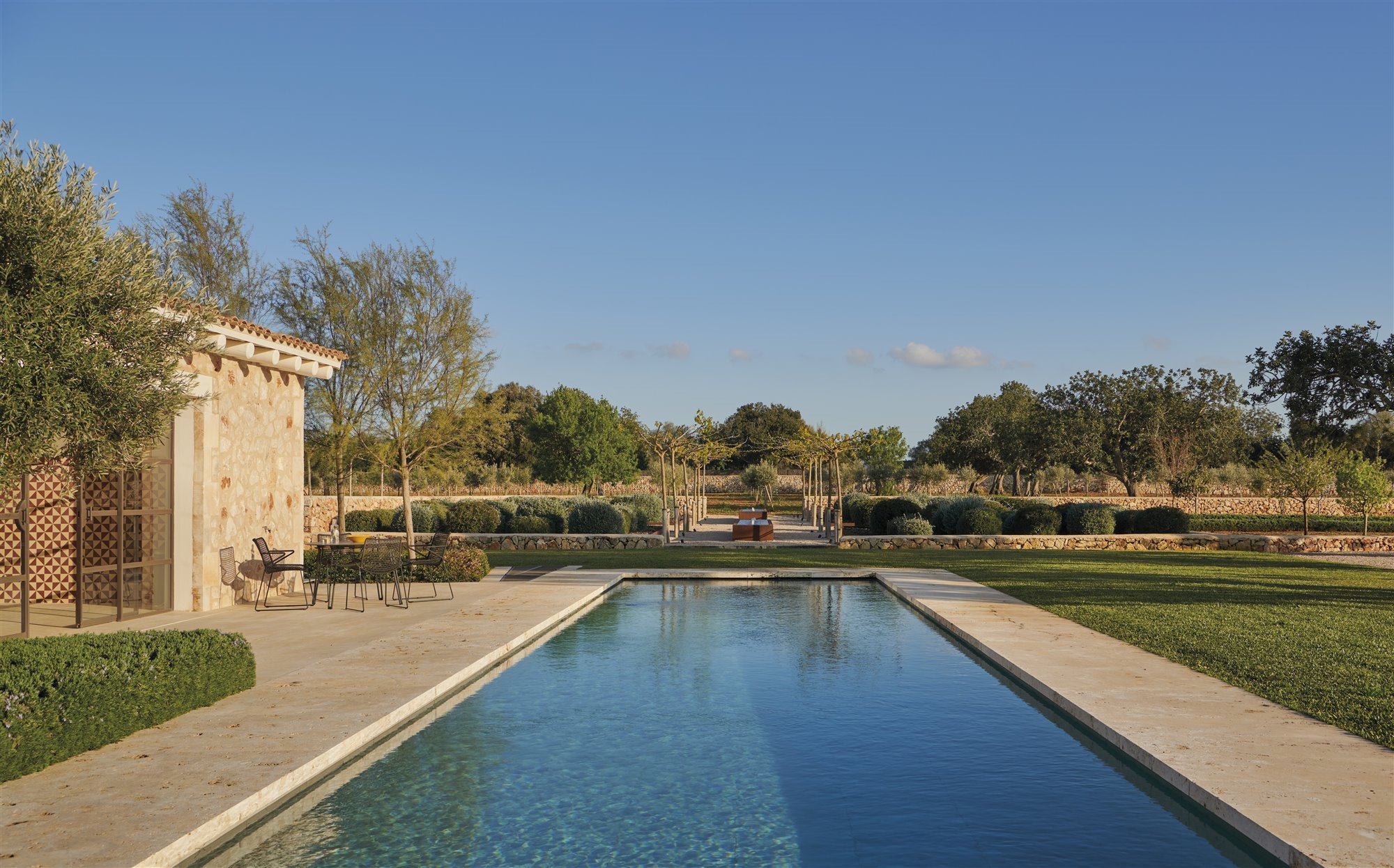 Casa en el campo de Mallorca de estilo rustico con piscina