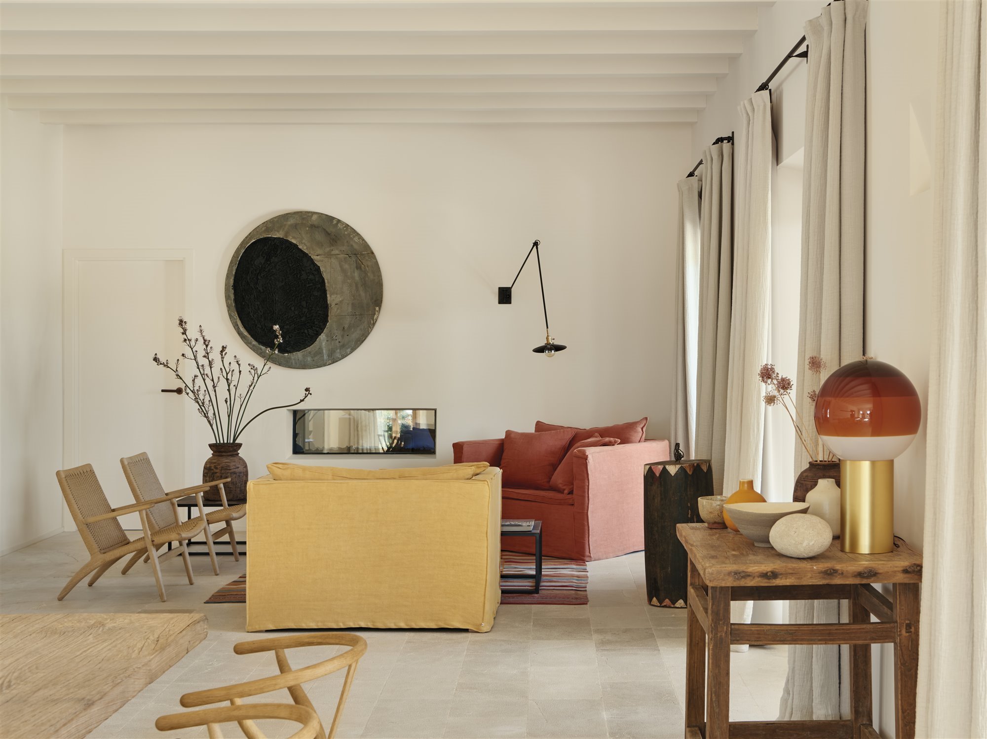 Salon de una casa en Mallorca de estilo rustico