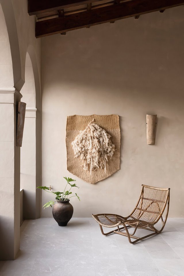 casa en Mallorca tumbona tapiz