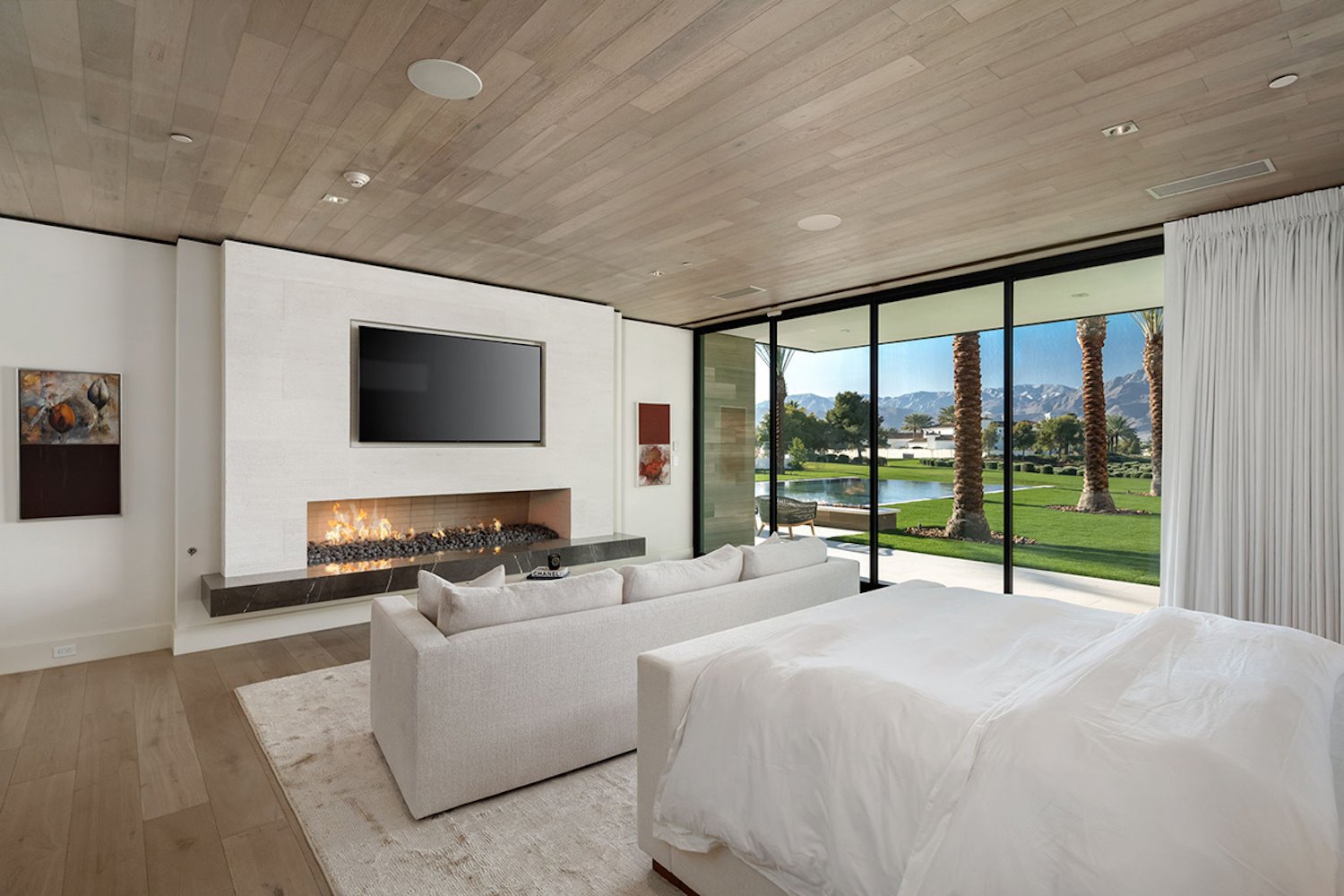 Kourtney Kardashian La Quinta Madison Club dormitorio