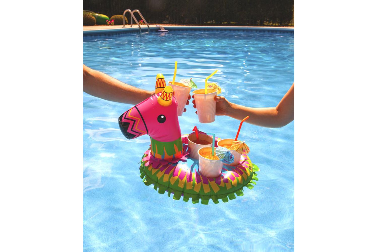Posavasos hinchable piscina llama