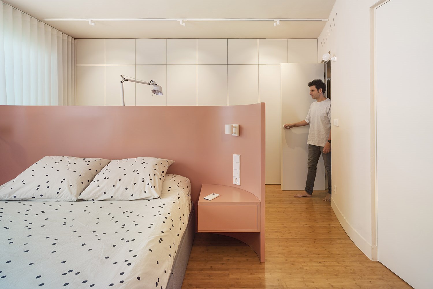 casa mo laura ortín dormitorio