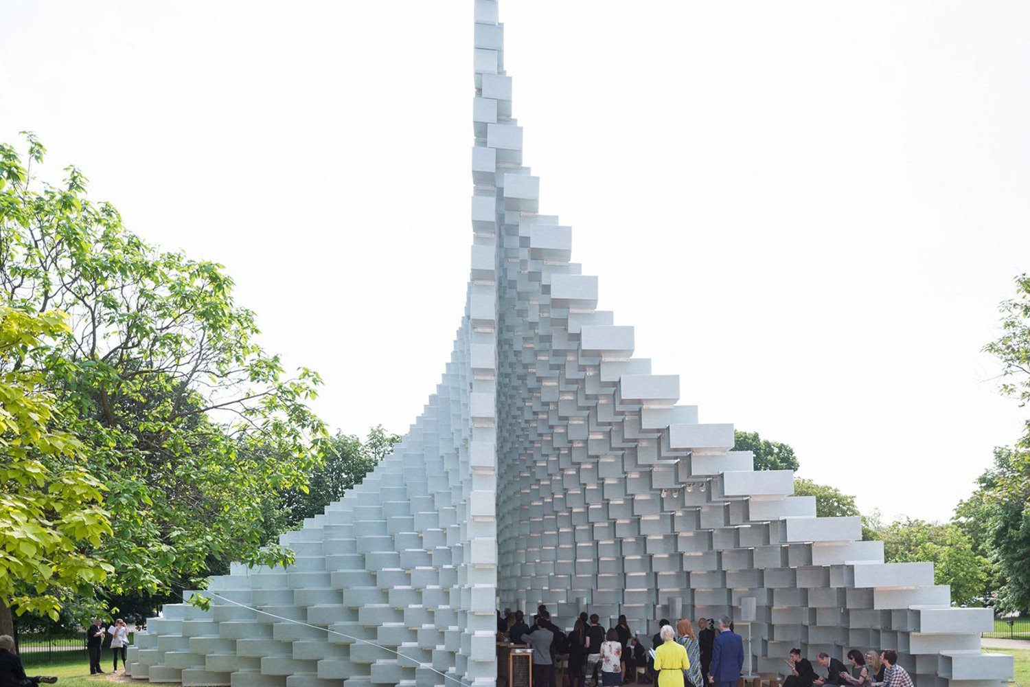 Bjarke Ingels Group (BIG), estudio danés de arquitectura, diseña el Serpentine Pavilion de 2016