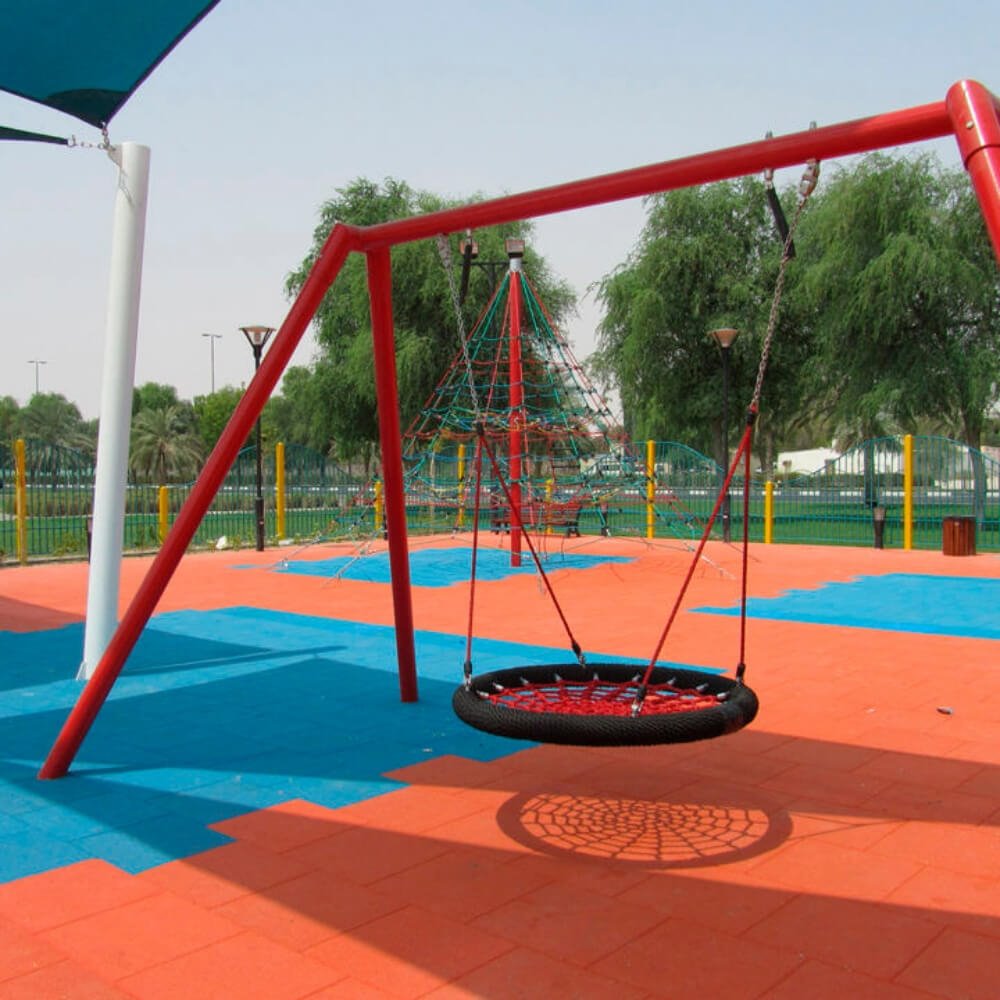 Losetas para parques infantiles fabricadas con caucho de neumáticos reciclados.