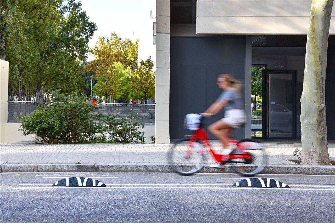Separadores de carril bici Zebra, de Curro Claret para Zicla.
