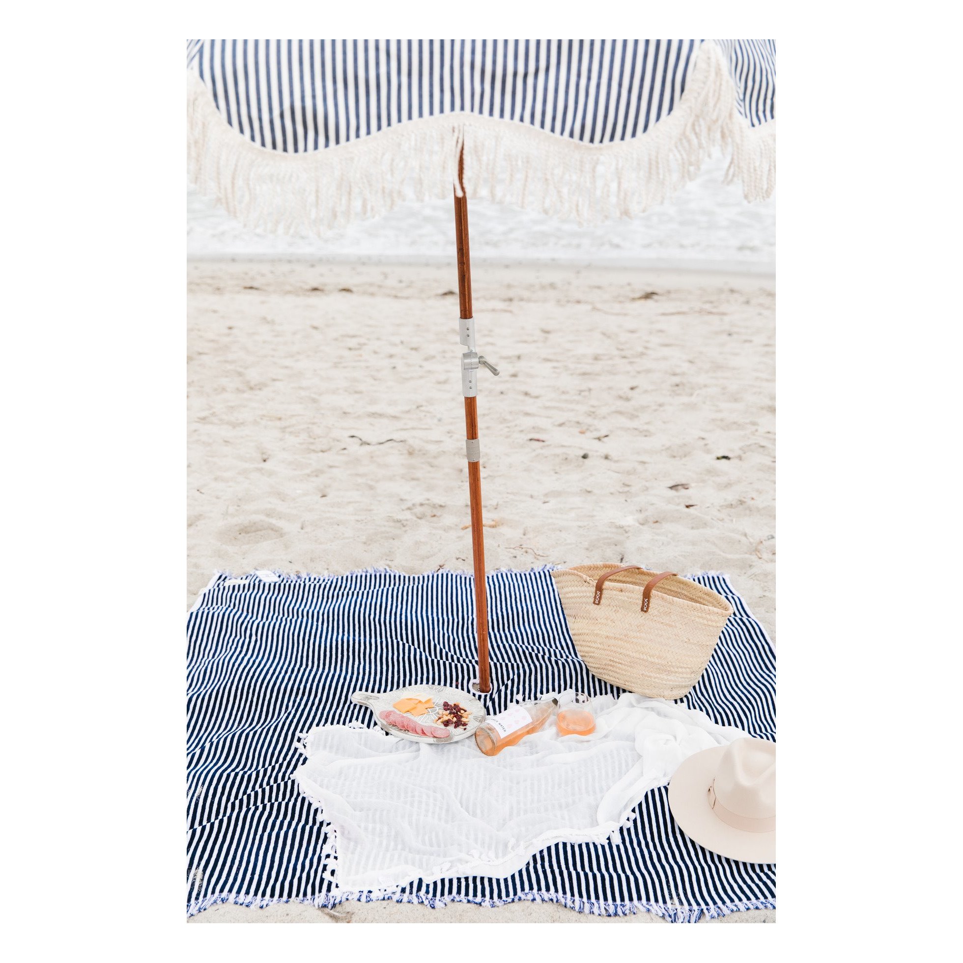 bussiness y pleasure.toalla-de-playa-con-agujero