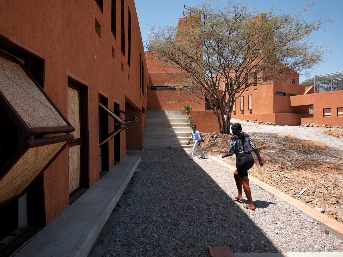 Startup Lions Campus de Kéré Architecture en el Gran Valle del Rift 