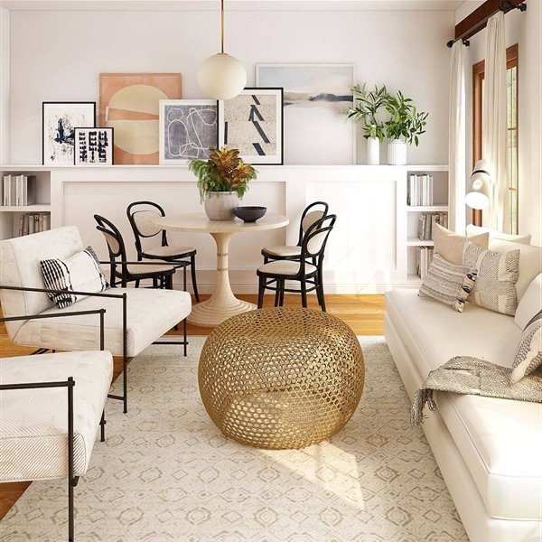 Mesa de centro con fibra natural en salón blanco