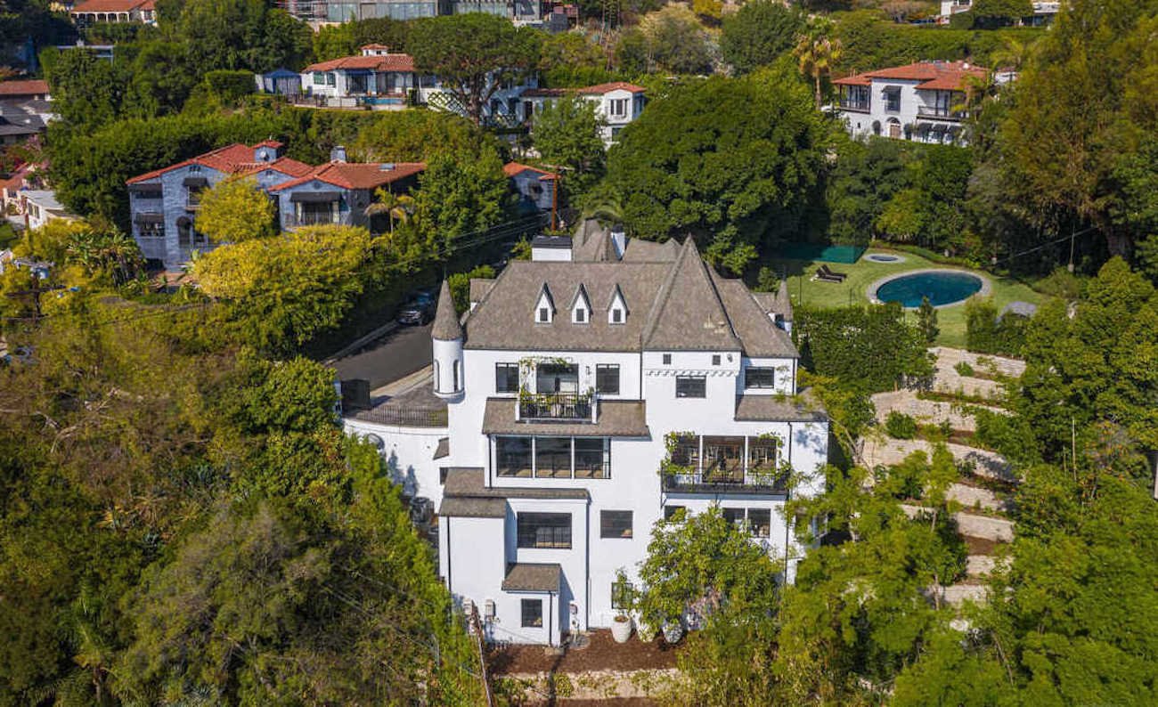 Casa castillo Norman Reedus y Diane Kruger fachada