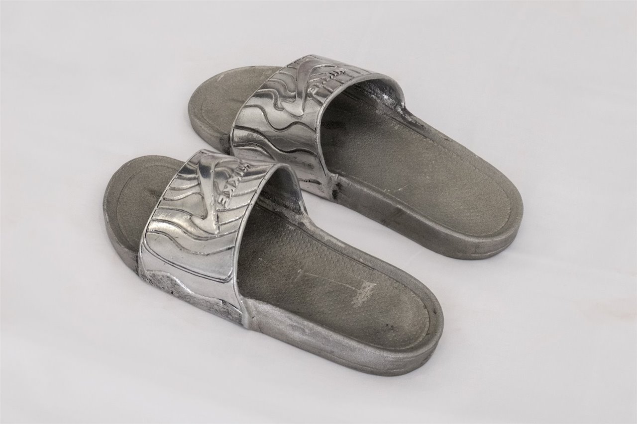Las chanclas ‘Nikke’ (2018), de Josep Maynou.