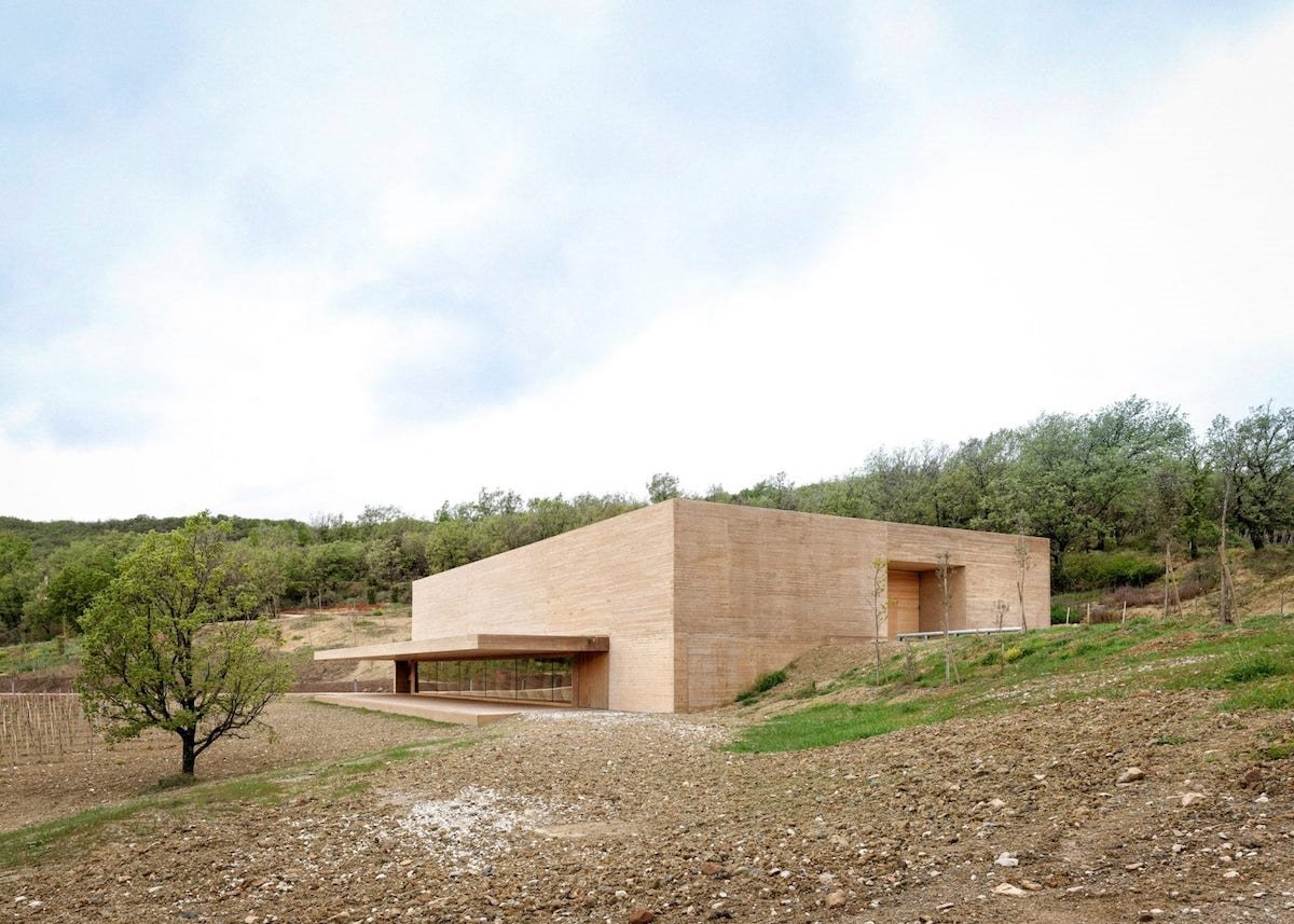 Bodega de Marc Barani Architectes en Les Davids Francia