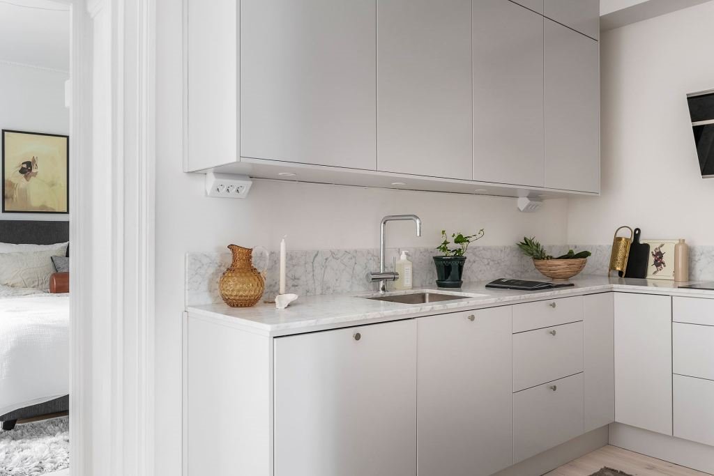 casa en Suecia cocina blanca