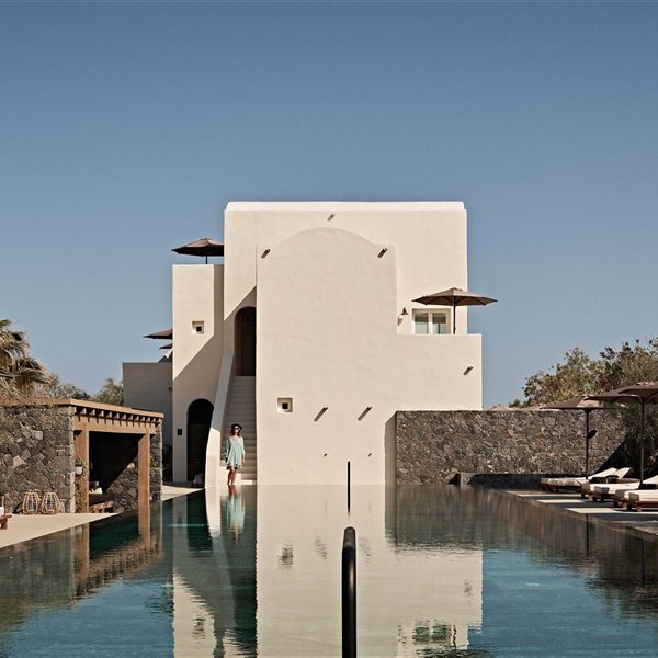 El hotel perfecto en las islas griegas para una escapada en septiembre
