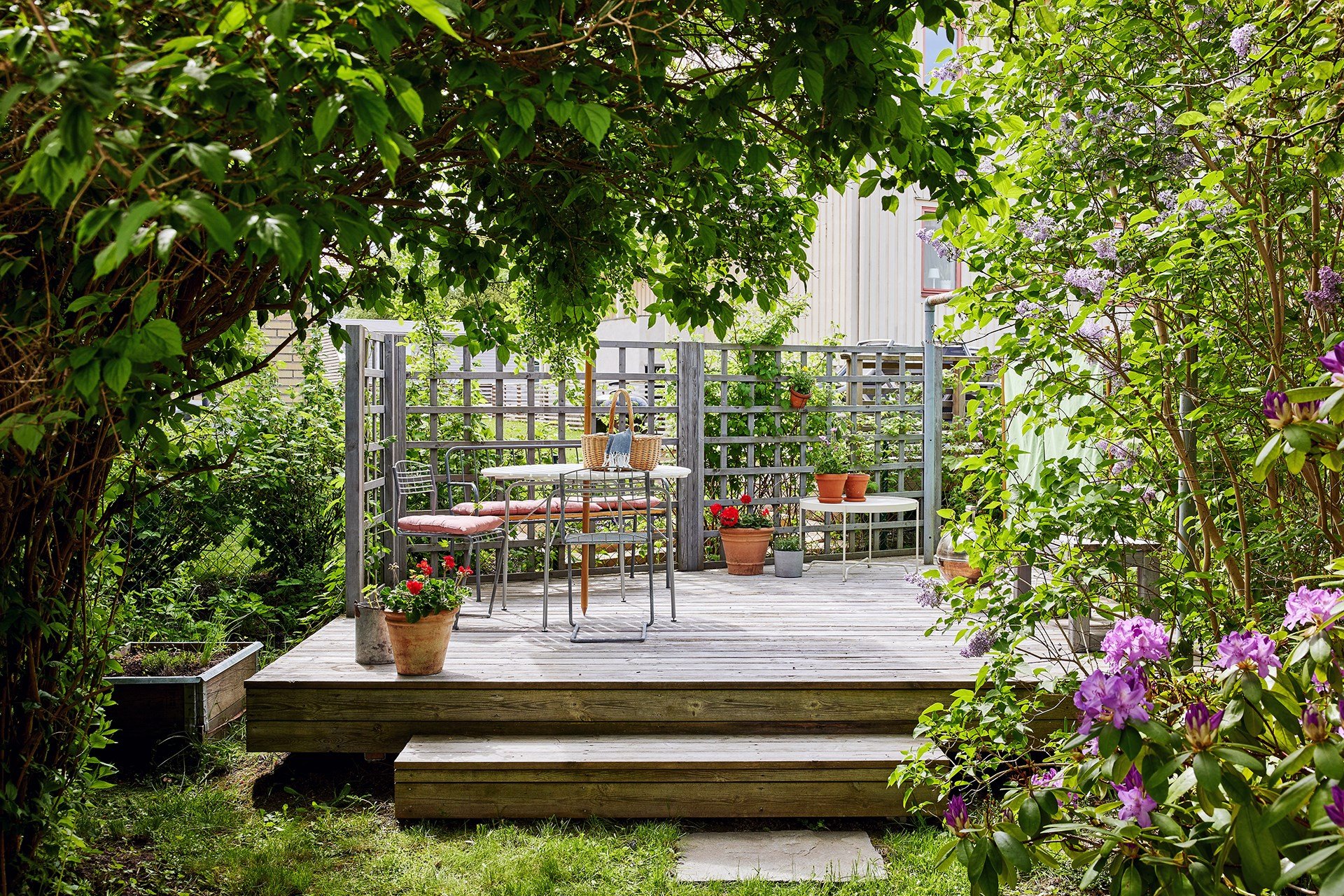 piso Gotemburgo jardin plantas escaleras