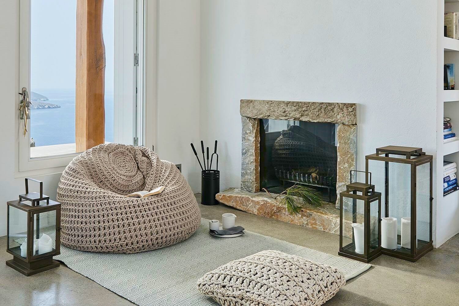 Decorar salón grande crear un rincón especial