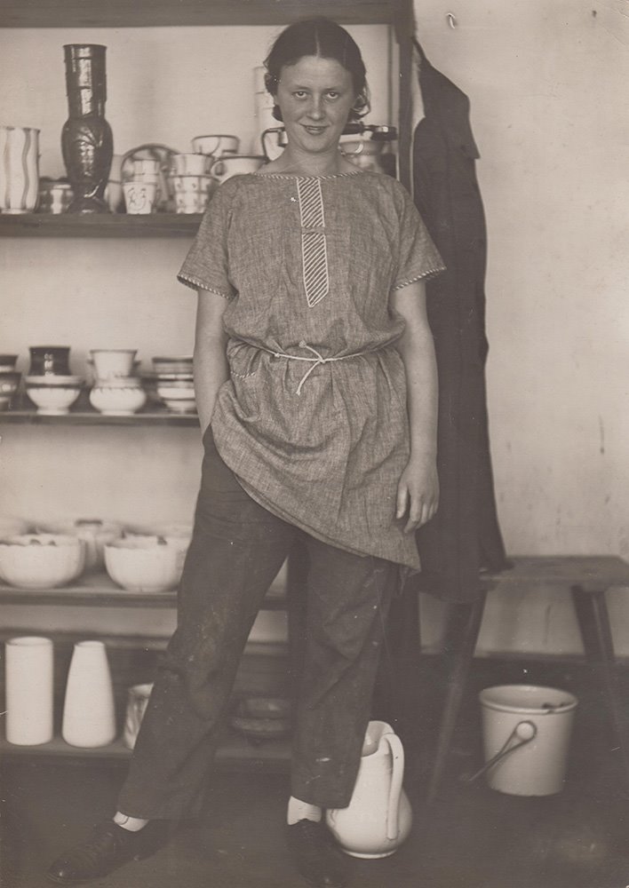 25 VDM-Women-In-Design-Eva-Stricker-1929