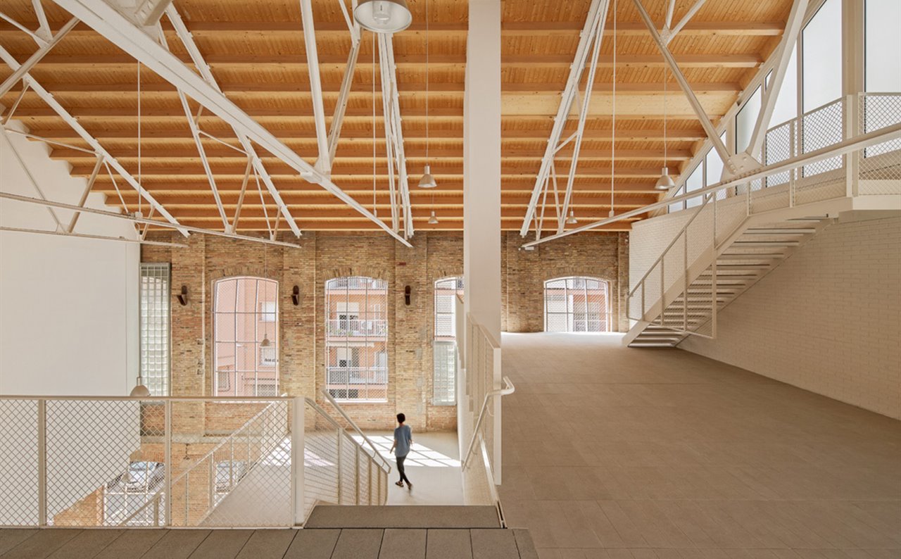 Proyecto Fabra & Coats & habitatge social i castellers, de los arquitectos Mercè Berengué y Miguel Roldán (Roldán Berengué Arquitectos), primer premio en la categoría de Arquitectura.