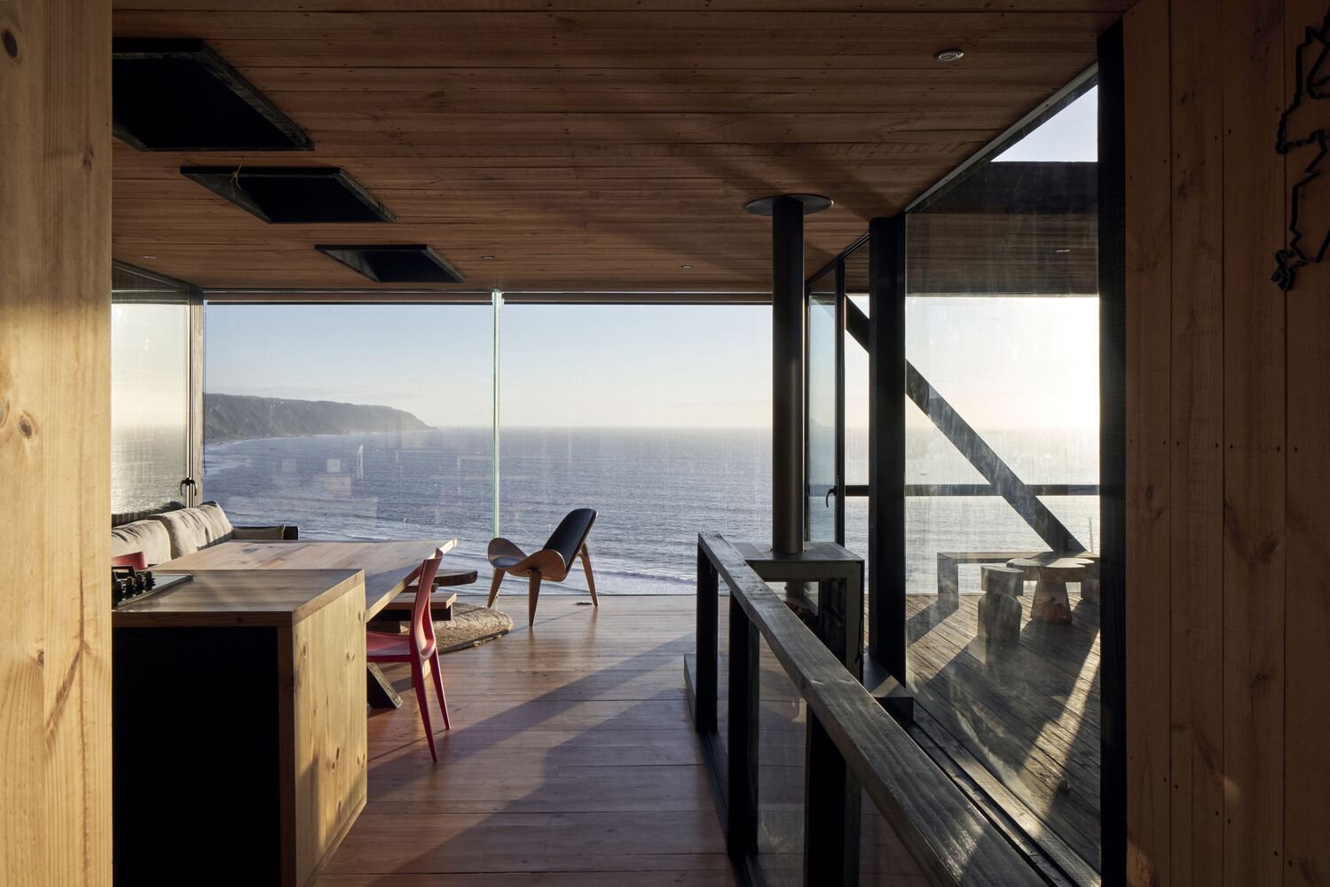 casa-panal-acantilado-matanzas-chile-10