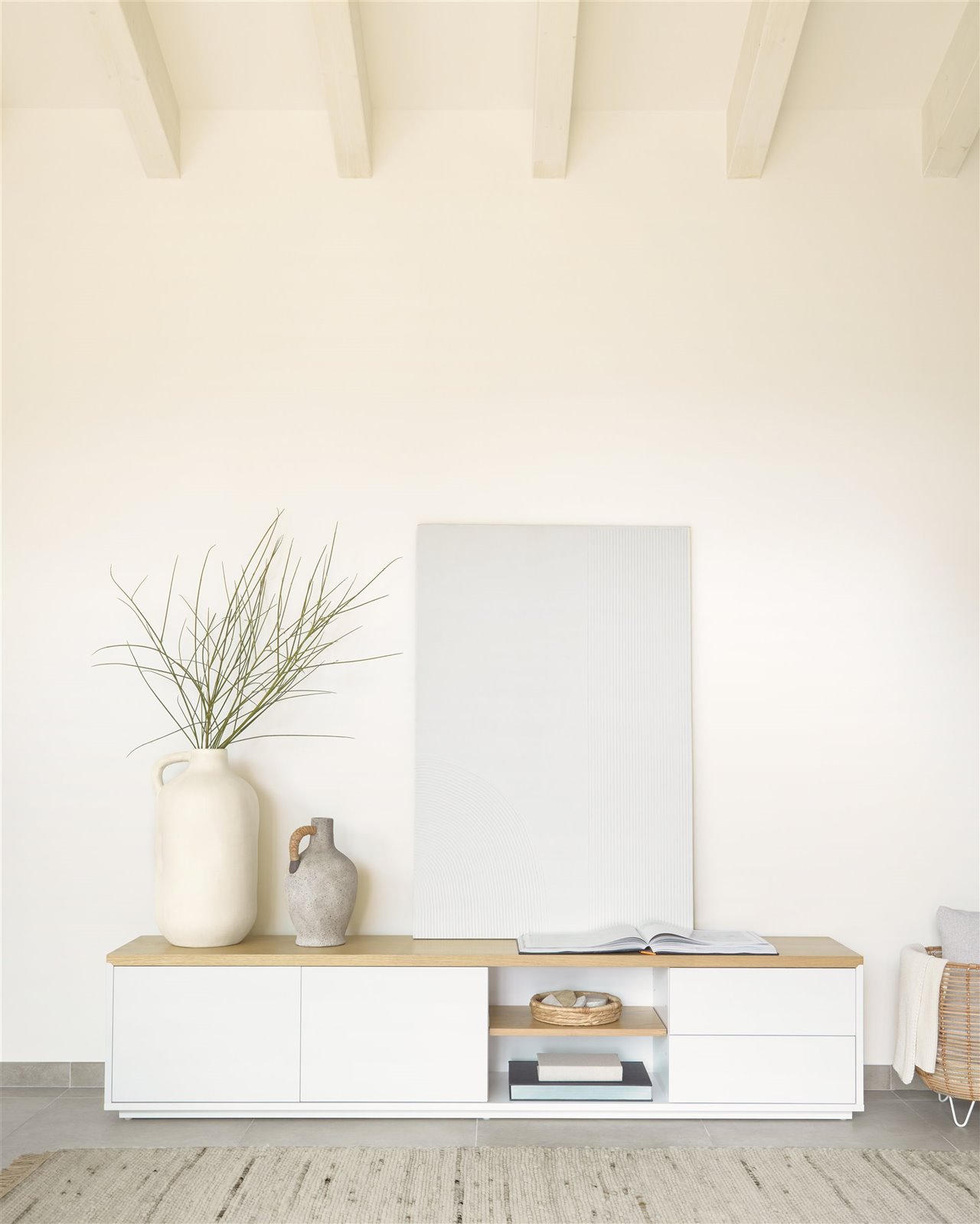 La colección Abilen de Kave Home, diseñada por Xavier Corcoy, está realizada con materiales ecológicos.