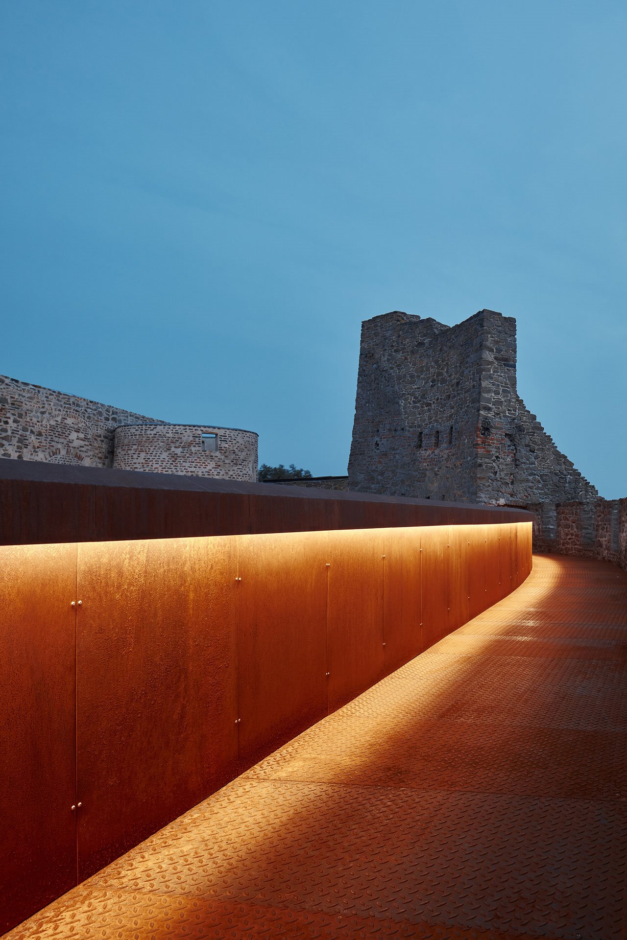 Rehabilitación del castillo Helfštýn en República Checa por Atelier-r