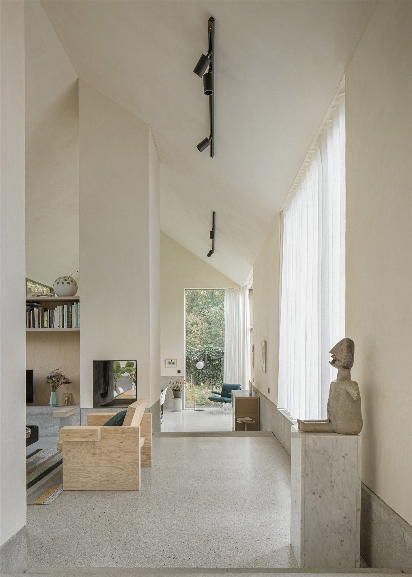 Reforma de un chalet en Destelbergen Bélgica por Graux & Baeyens Architecten