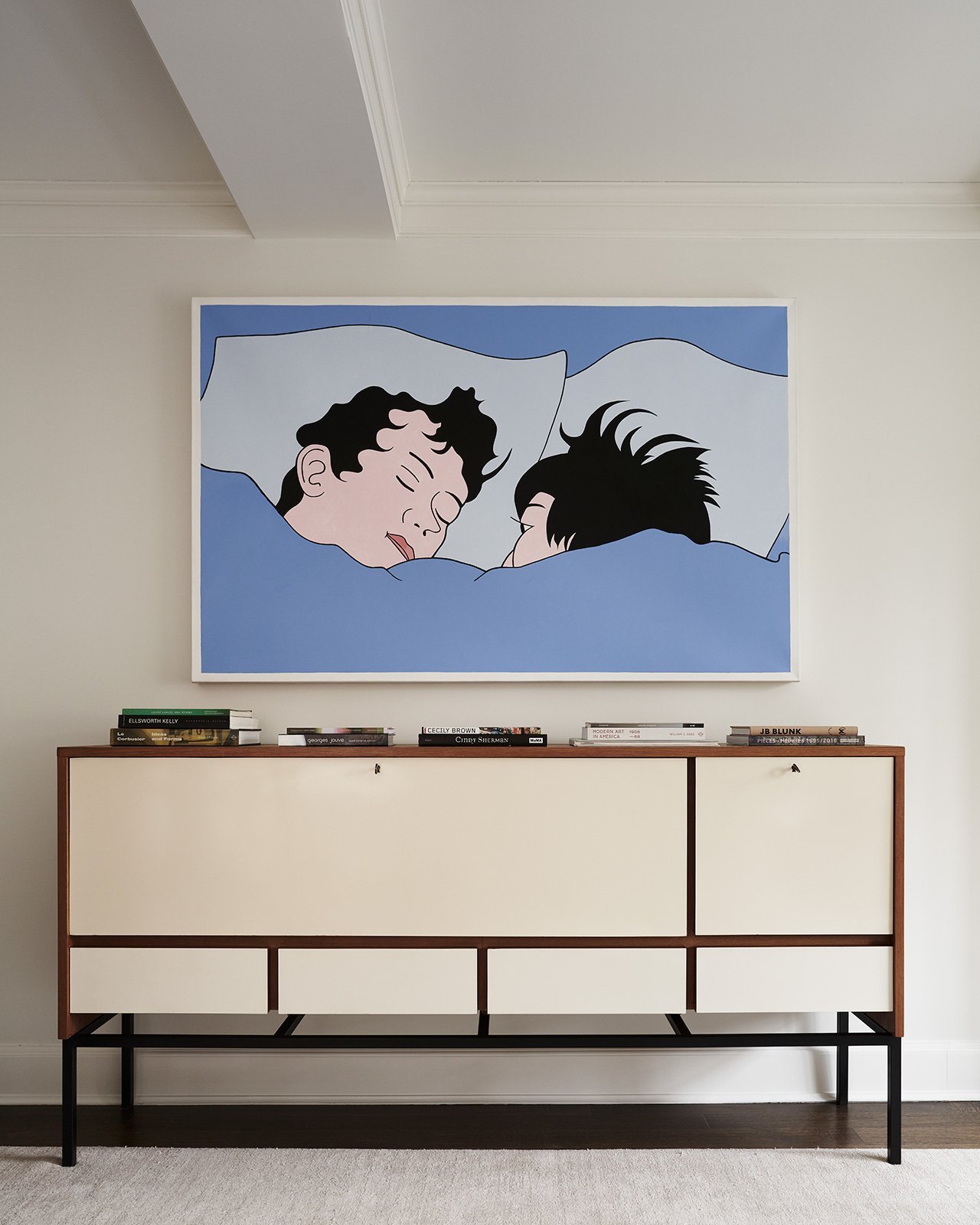 Interiorismo Mid-Century de un apartamento en el Greenwich Village de Nueva York por Sandra Weingort