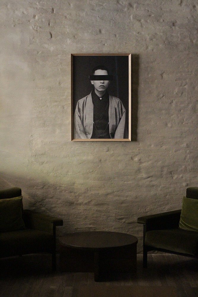 Este retrato antiguo en blanco y negro comprado por Emilio Lekuona en un mercadillo en Kyoto  se ha convertido en la imagen de El Japonés Escondido.