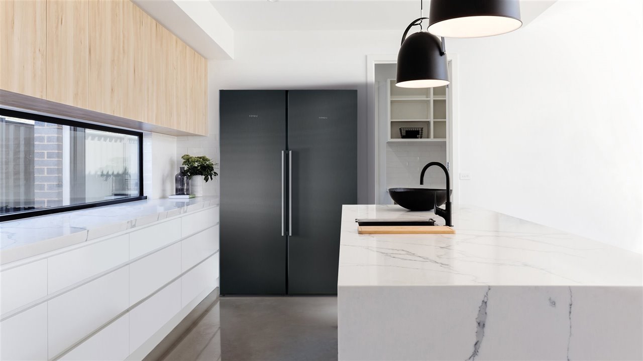 Están disponibles en varios acabados, como el exclusivo a la par que elegante Black Inox. 