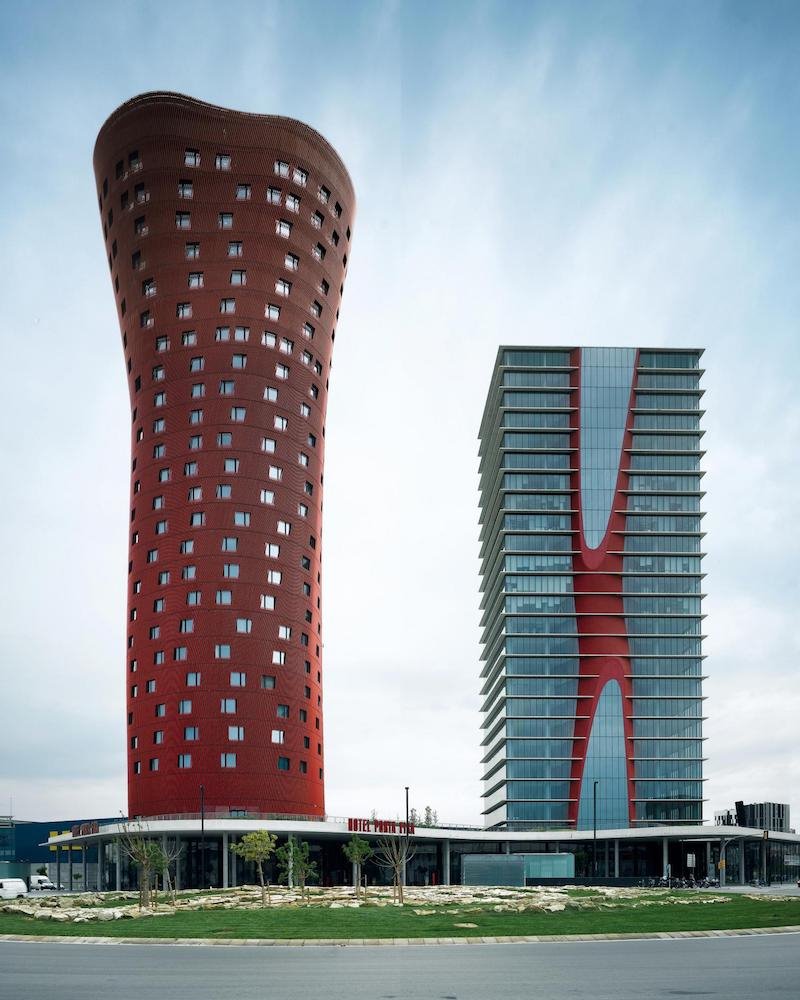 porta fira tower barcelona toyo ito
