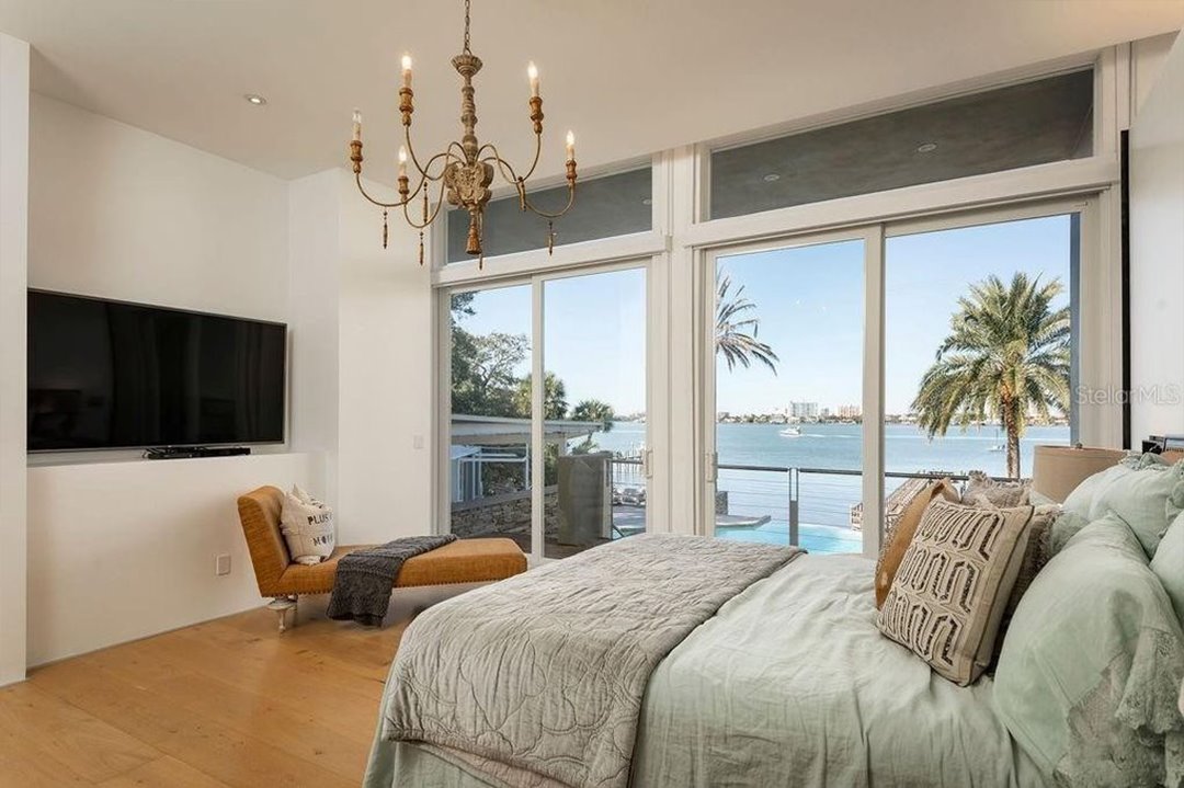 Casa John Travolta cienciología dormitorio con vistas