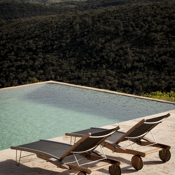 Cuando veas estas piscinas querrás pasar las vacaciones en estas casas de alquiler
