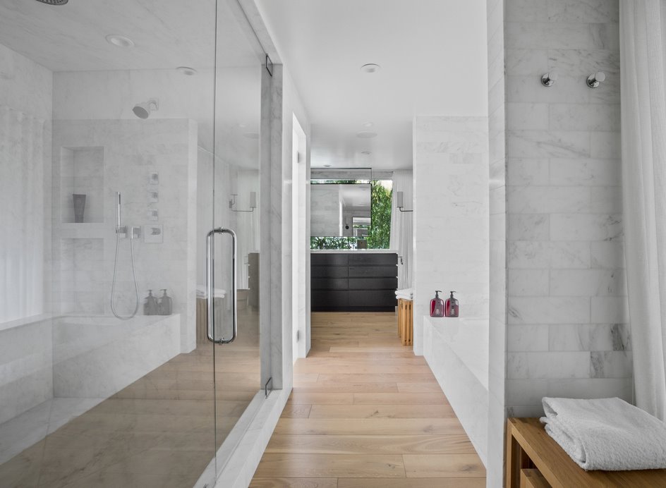 Casa moderna Cindy Crawford baño