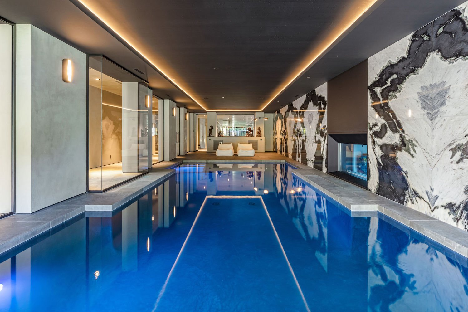Casa The Weeknd piscina