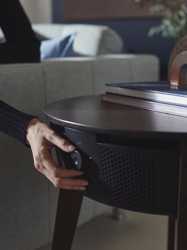 Con la app podrás ajustar la velocidad del ventilador, habilitar la función de bloqueo para niños, monitorizar la calidad del aire, seleccionar el modo normal o boost e incluso configurarlo en modo off/standby para ahorrar energía.