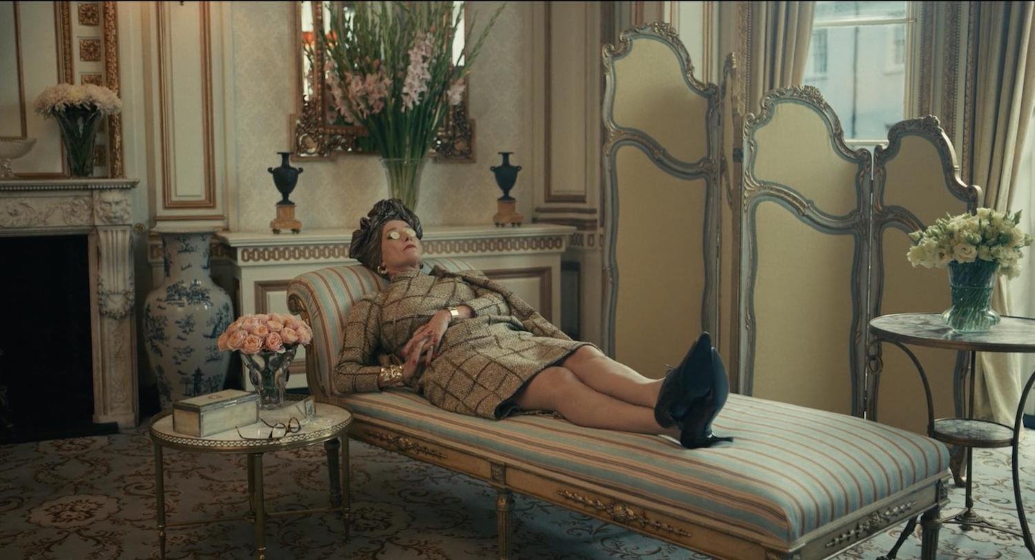 Casa Cruella De Vil película Cruella dormitorio