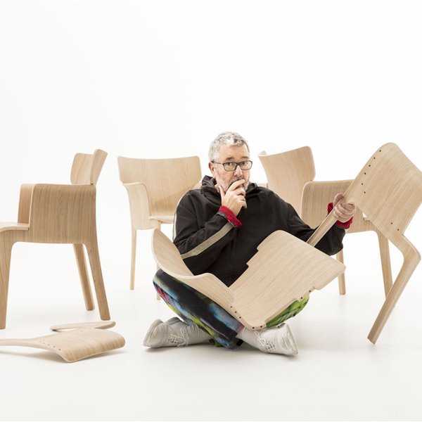 ¿Estás sentado? Mira la esperada colección de sillas de Philippe Starck para Andreu World 