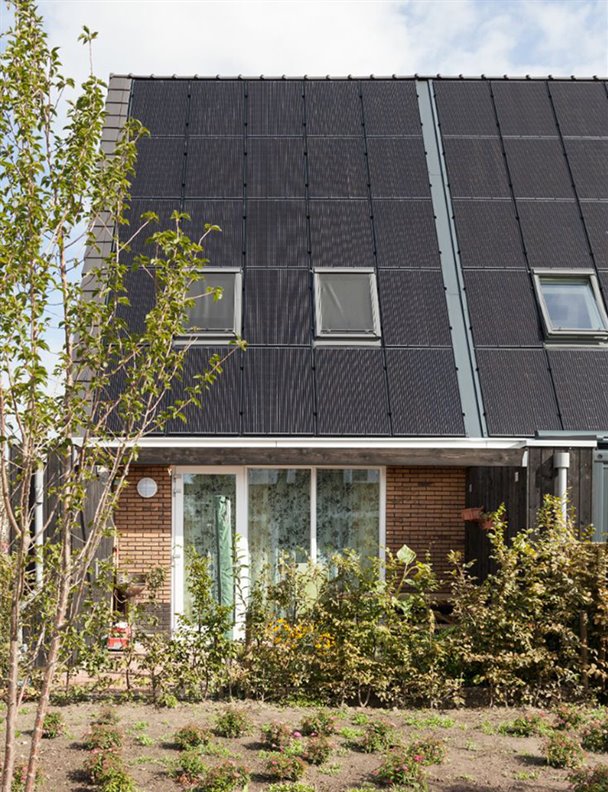 Pros y contras de los paneles solares para ahorrar en el recibo de la luz