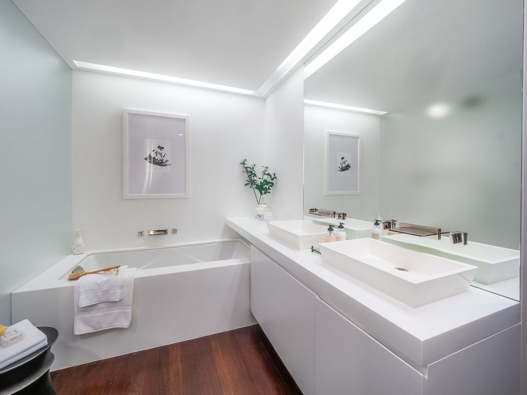 Casa modelo Karolina Kurkova baño