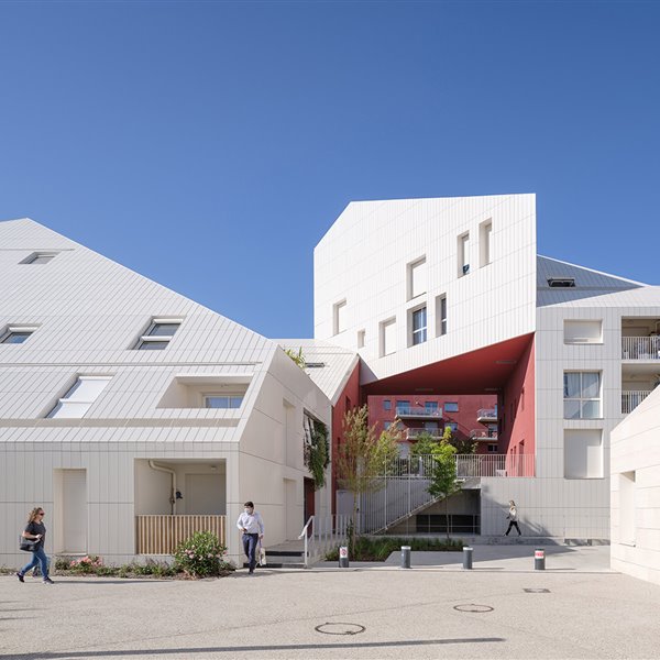 MVRDV demuestra que hacer vivienda social no está reñido con el buen diseño