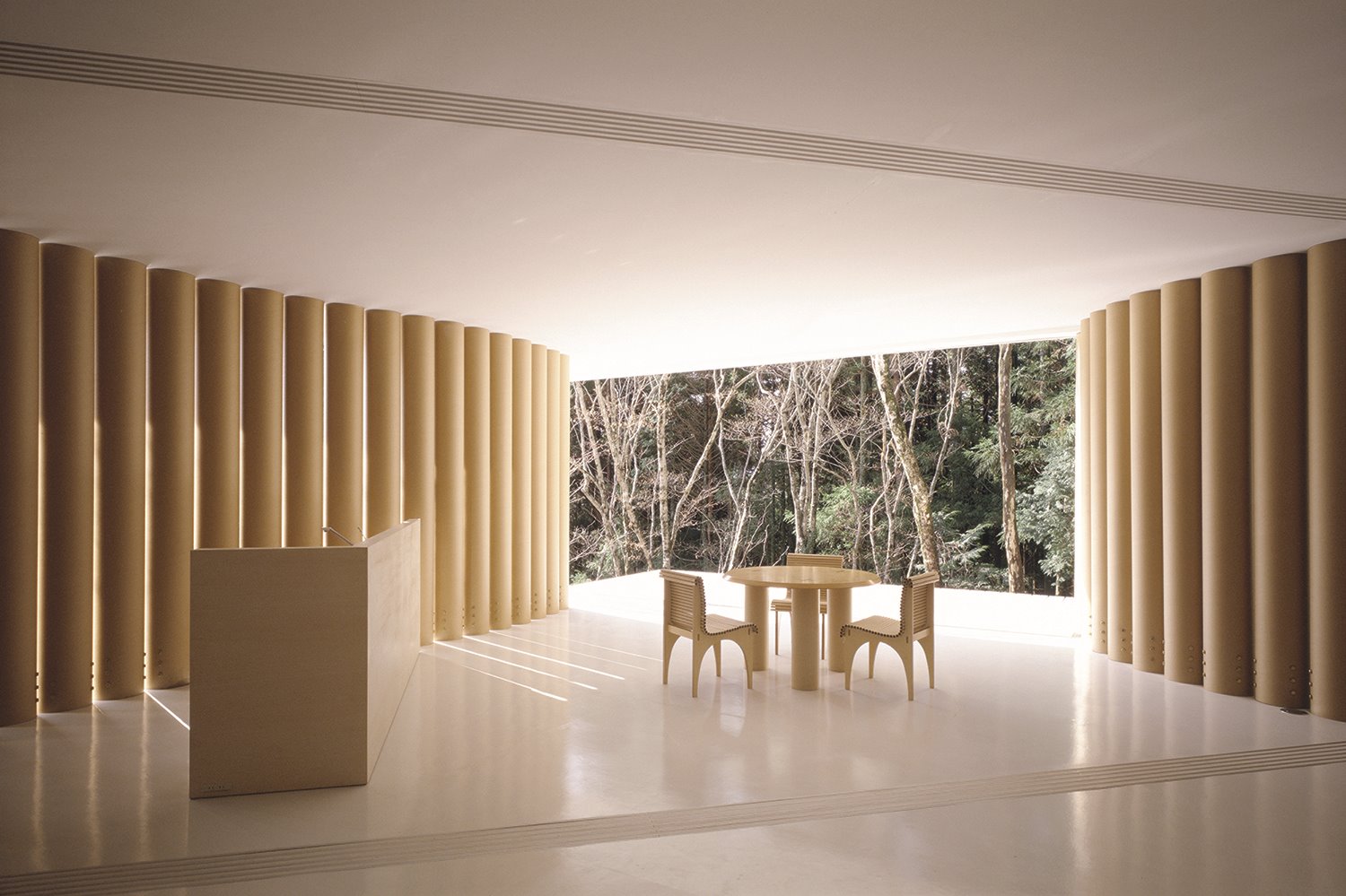 phaidon atlas of interior desing Paper House