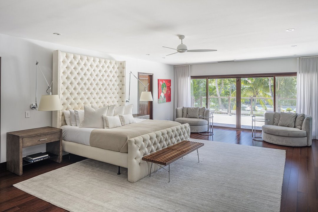 Casa Joe Jonas y Sophie Turner en Miami dormitorio