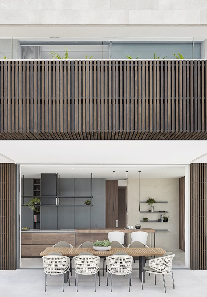 05 Minotti VillaBao comedor exterior