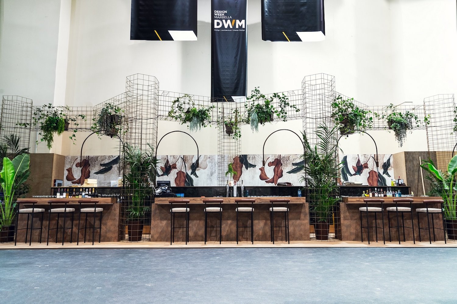 DWM COCKTAIL PLACE by INHABIT