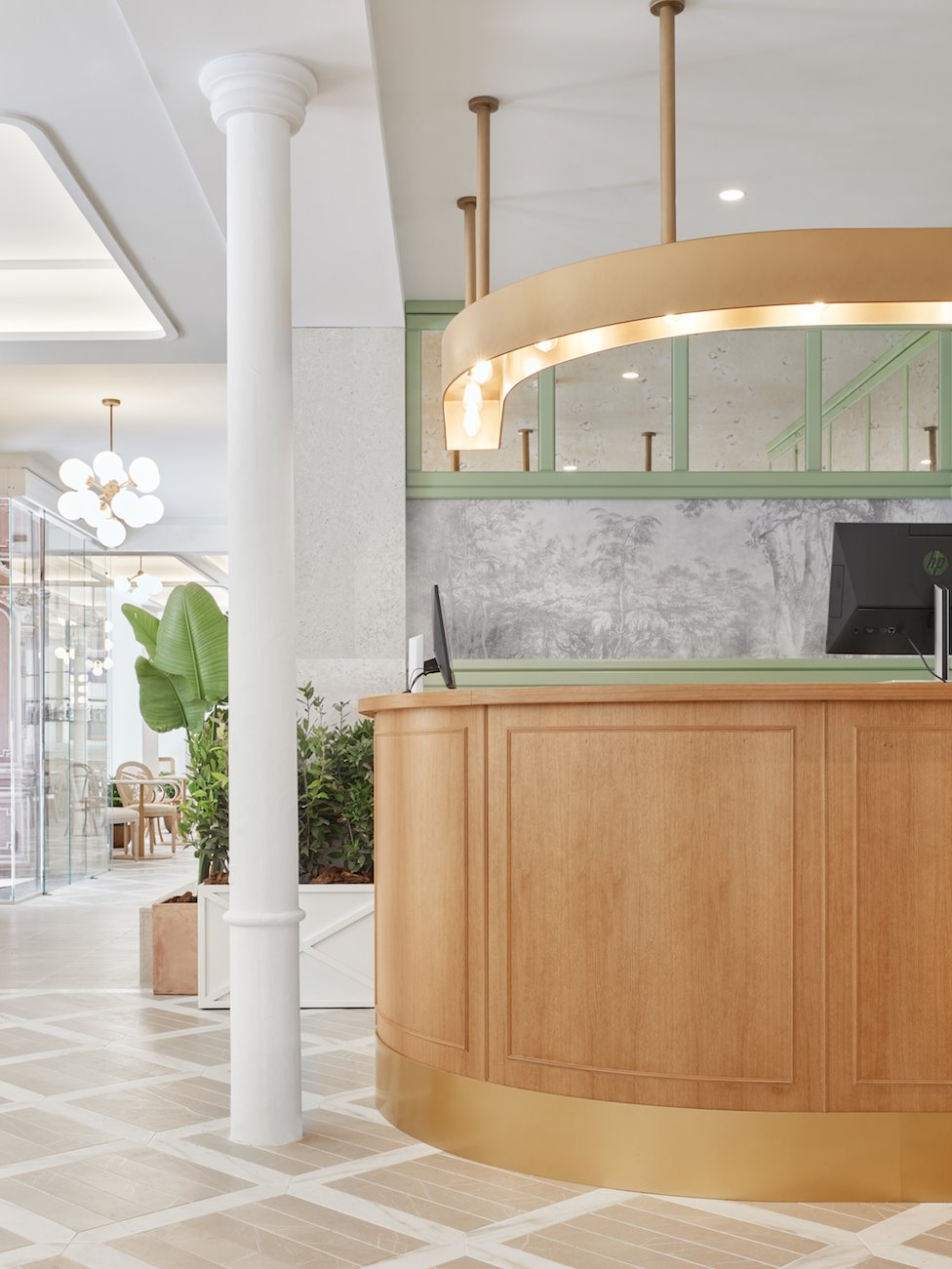 hall hotel ICON MALABAR 10
