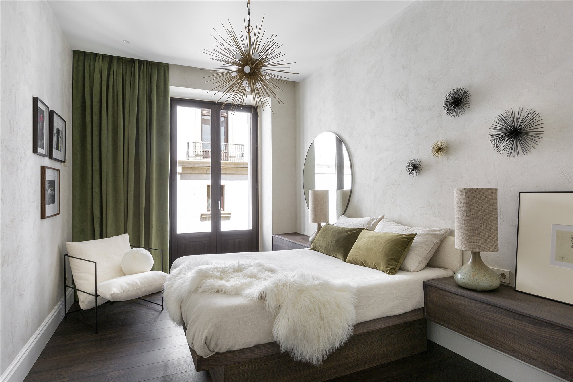 dormitorio cama cómoda butaca